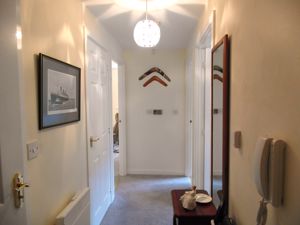 Entrance Hallway- click for photo gallery